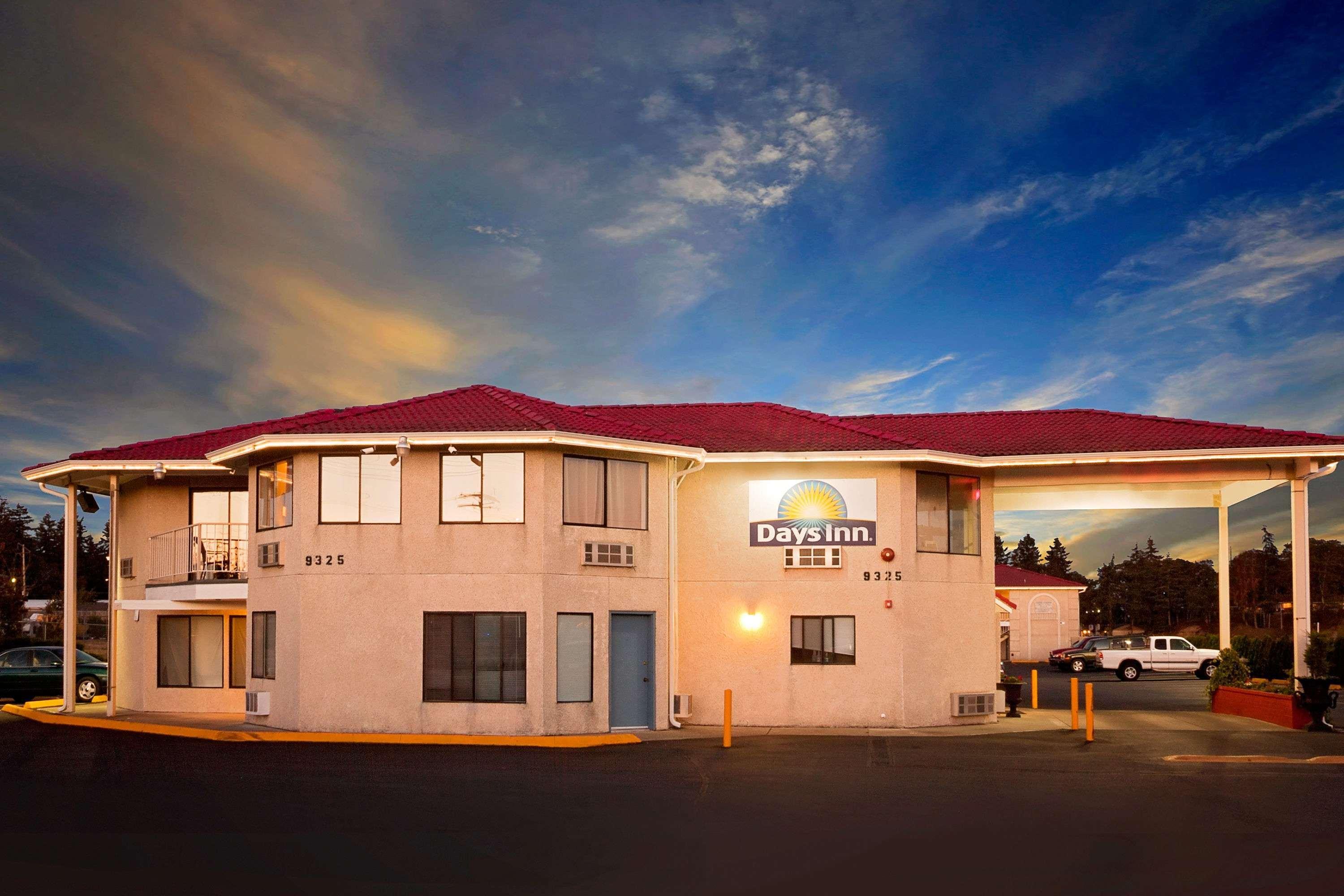 Days Inn By Wyndham Lakewood South Tacoma Екстериор снимка