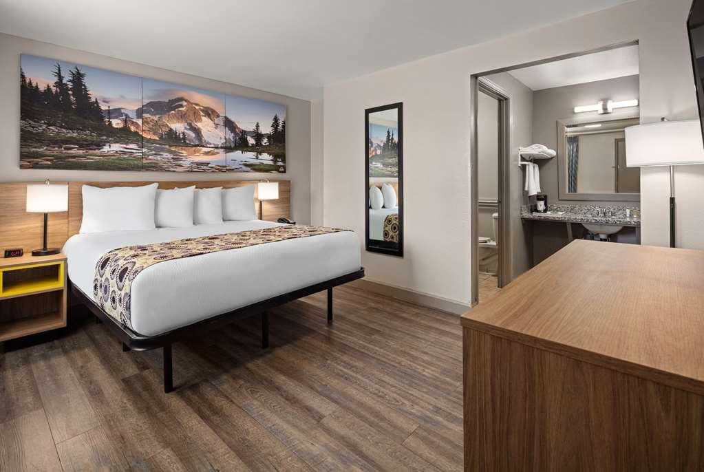 Days Inn By Wyndham Lakewood South Tacoma Стая снимка